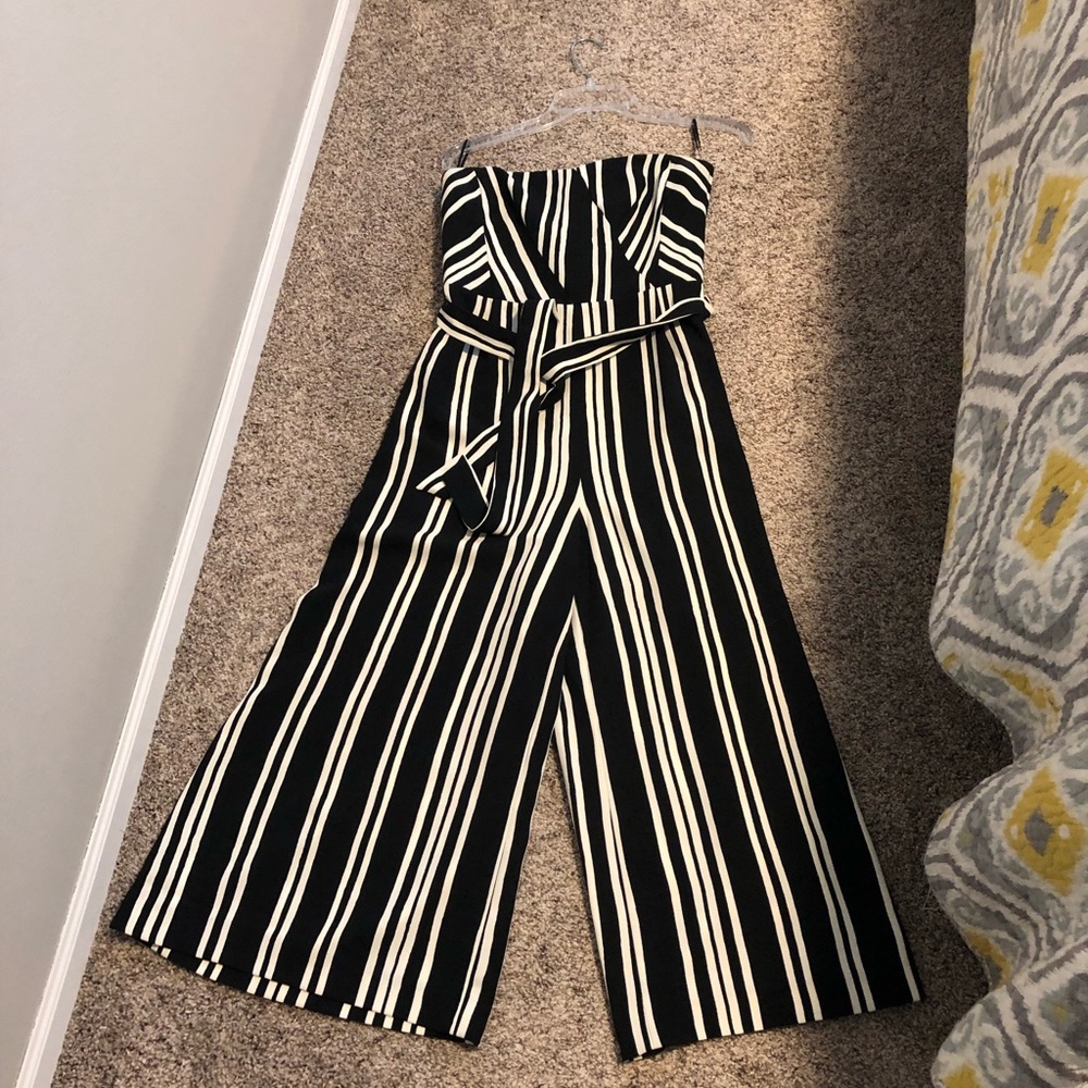 H&M Strapless Pant outfit.